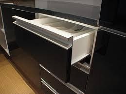 Orient Vidros - M�vel com puxador de alum�nio grande tend�ncia